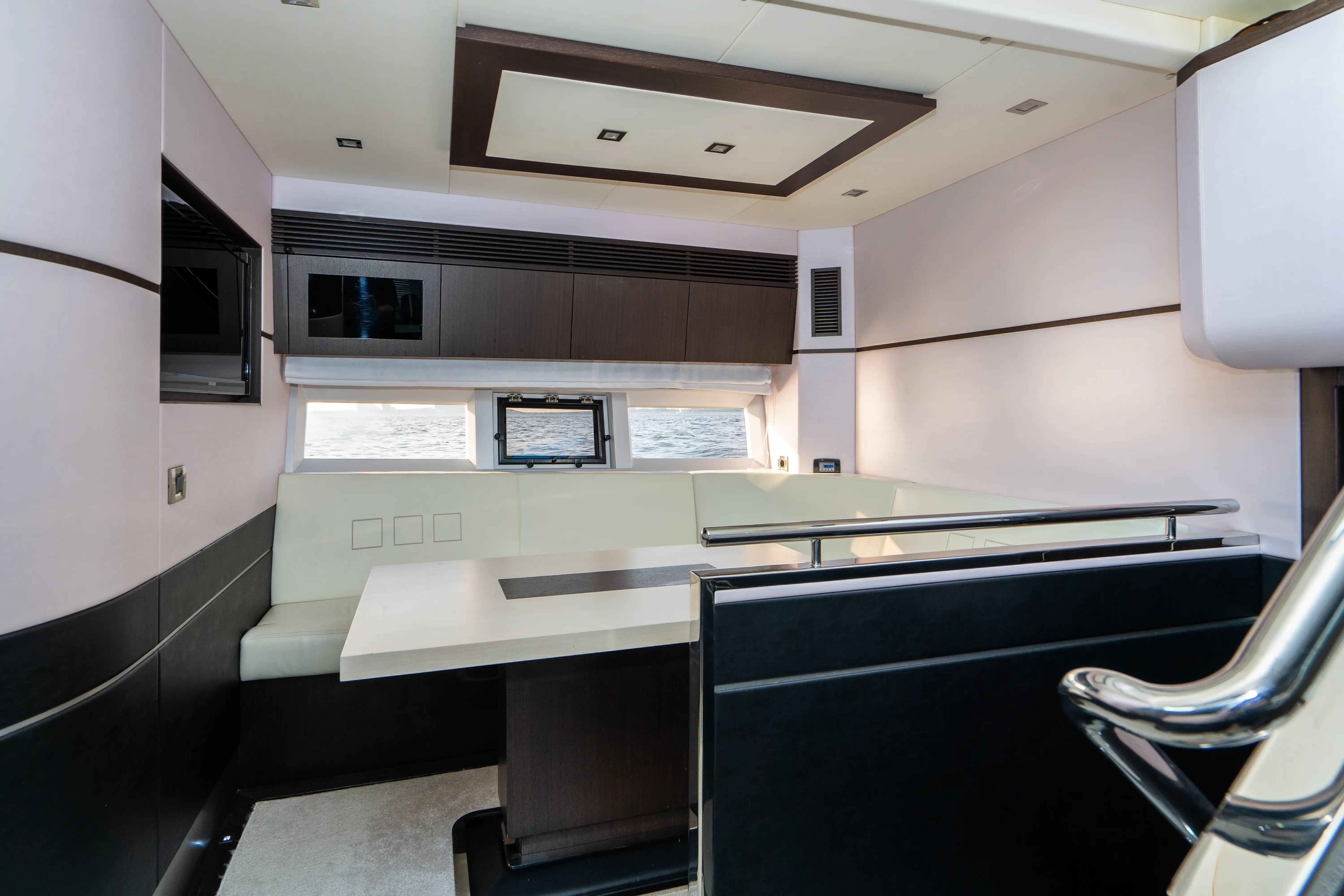 Яхта  «Galeon 640» image- 38